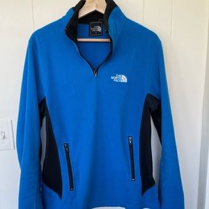 Brand: North Face; Size: S; Color: Blue